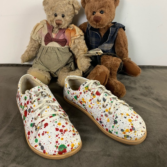 Women’s Funky Aintap Shoes - Picture 3 of 8